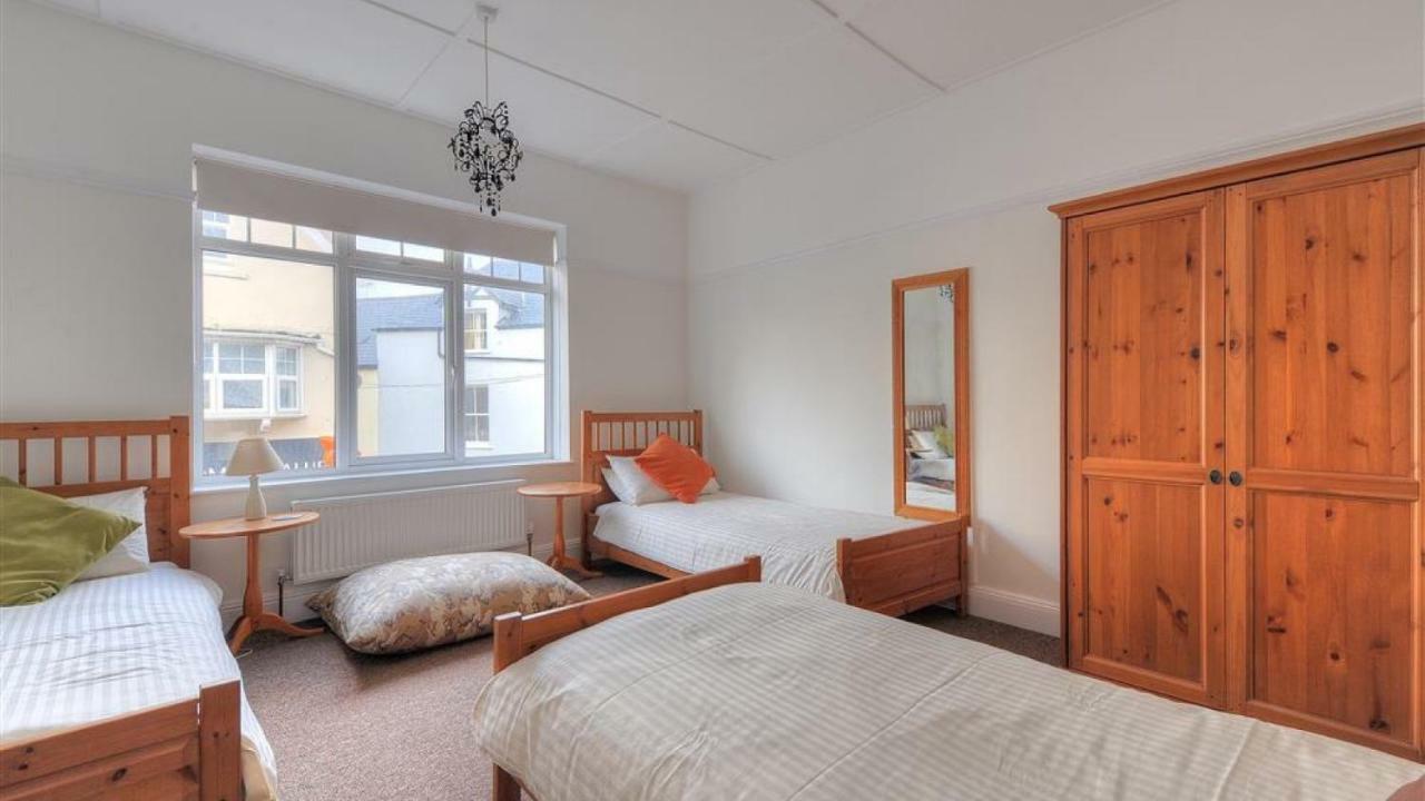 The Cormorants Apartment Lyme Regis Exterior photo
